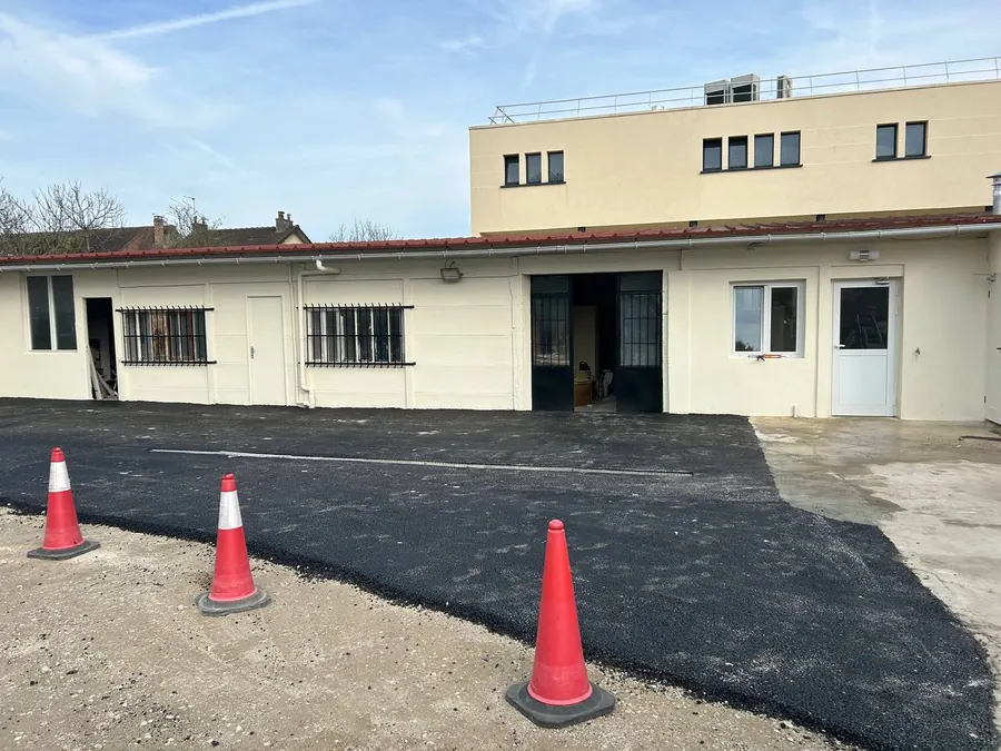 Rénovation de bureaux d'un grand compte à Nanterre — après travaux par SDCC BÂTIMENT